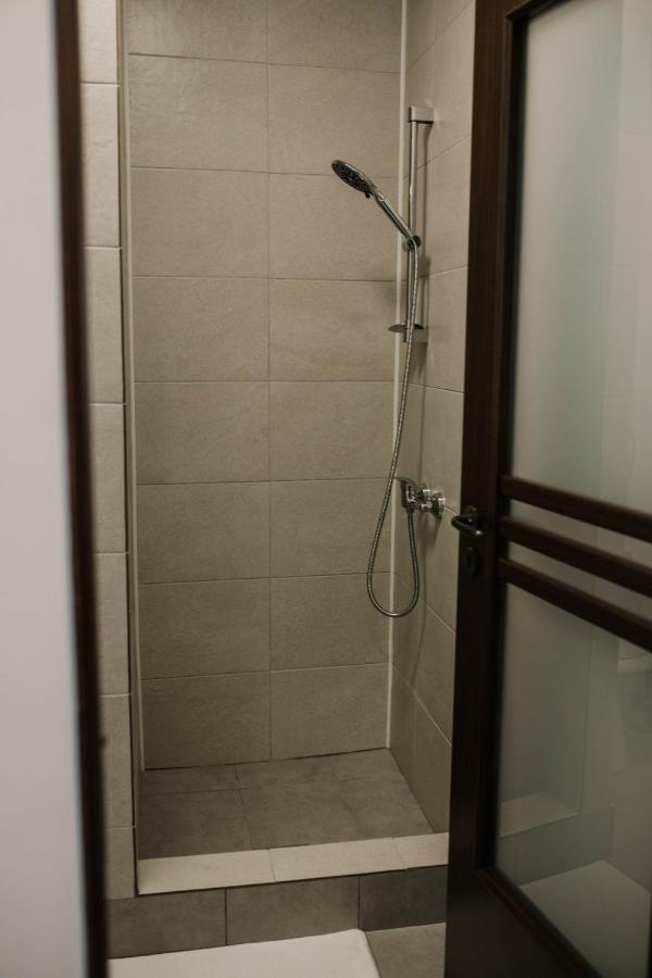 Paulaapartment&Rooms 오라데아 외부 사진