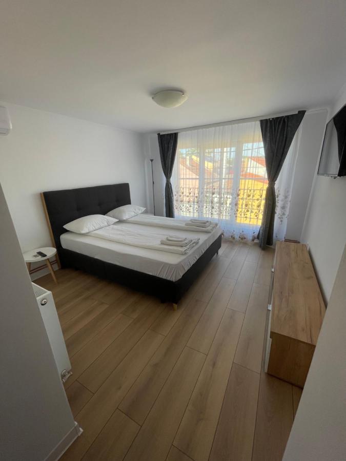 Paulaapartment&Rooms 오라데아 외부 사진